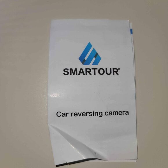 Universal Fisheye Angle Wide View AHD Reverse Camera for Car - Picture 6 of 10